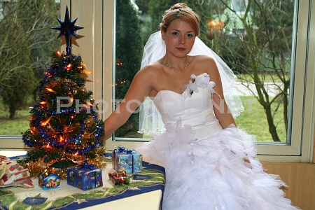 nevěsta a vánoční stromeček